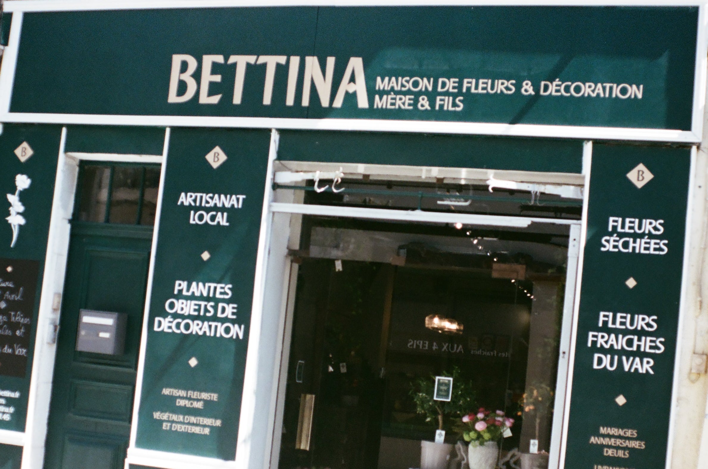 Devanture fleuriste Bettina